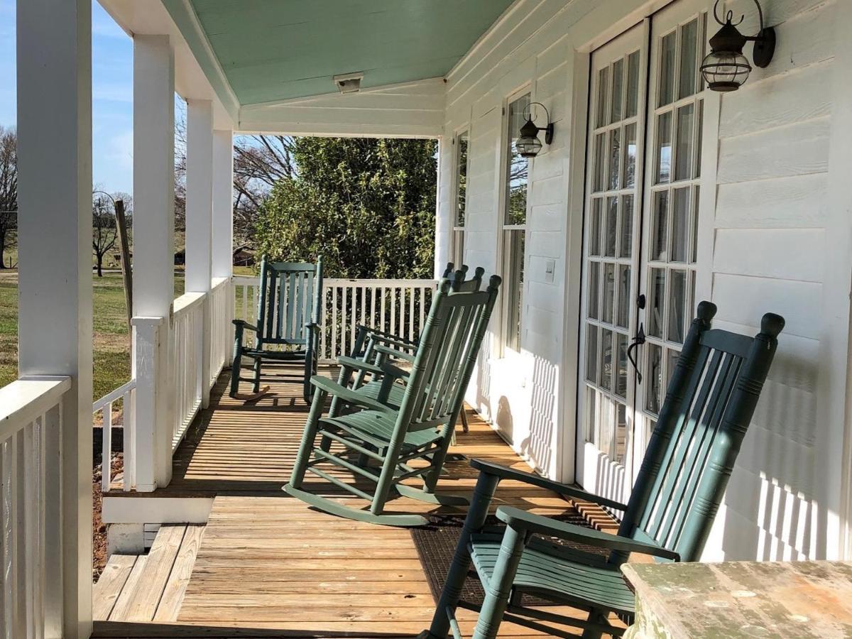 The Farmhouse Inn Buckhead Oda fotoğraf
