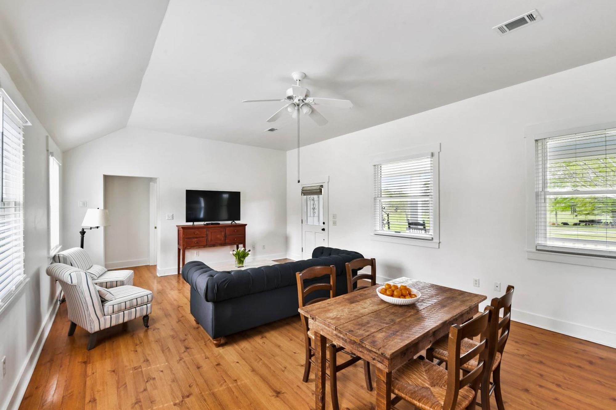 The Farmhouse Inn Buckhead Oda fotoğraf