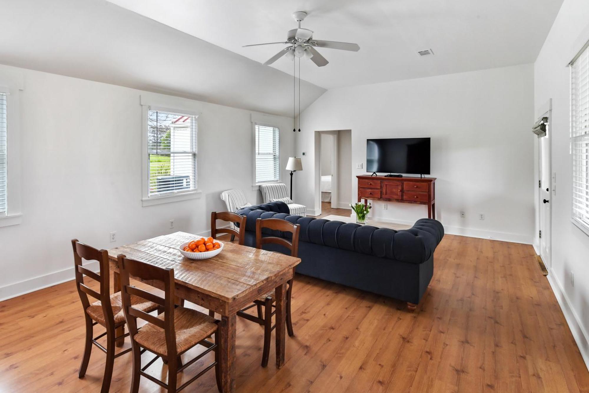 The Farmhouse Inn Buckhead Oda fotoğraf
